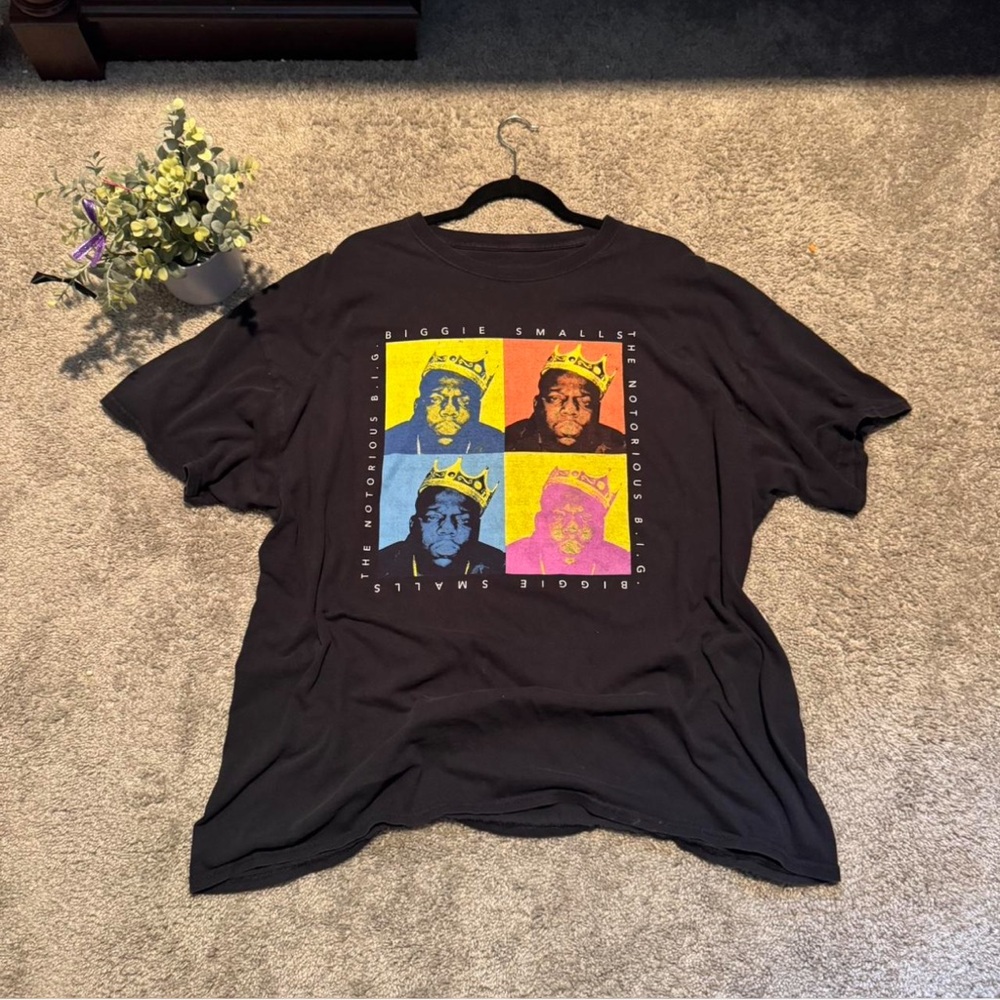 Men's Black Graphic Tee with Pop Art Design